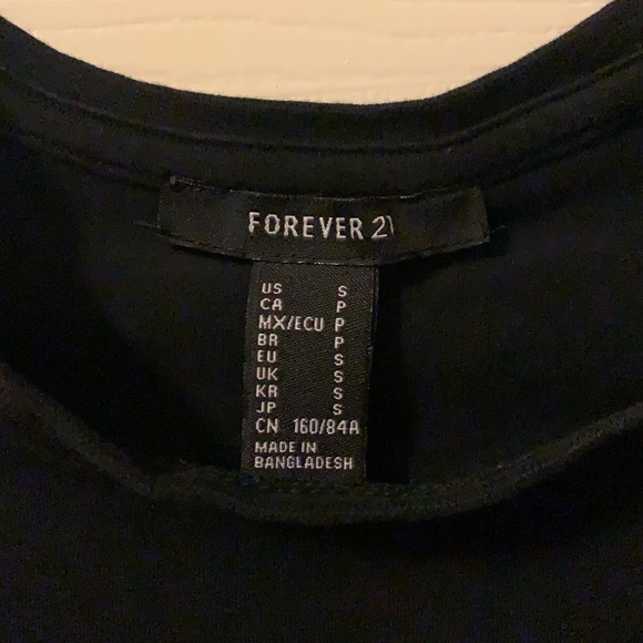 Forever 21 Black crop top - Picture 3 of 4